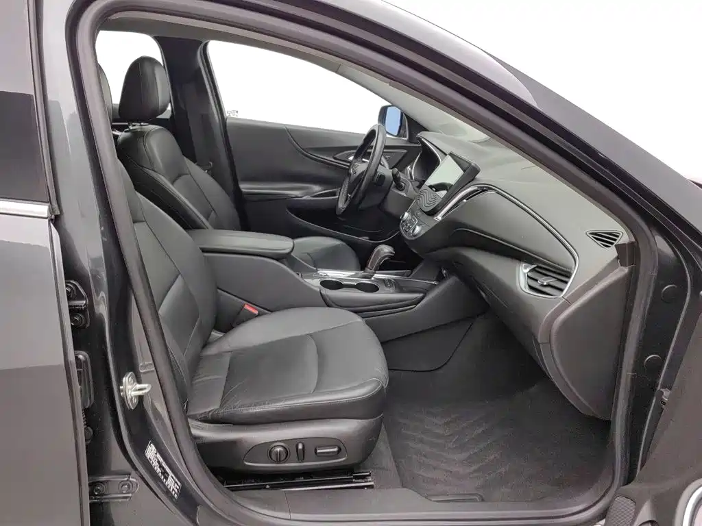 Chevrolet Malibu XL — миниатюра 23