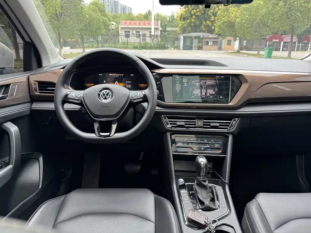 Volkswagen Tharu — миниатюра 16