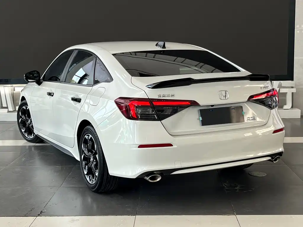 Honda Civic — миниатюра 6