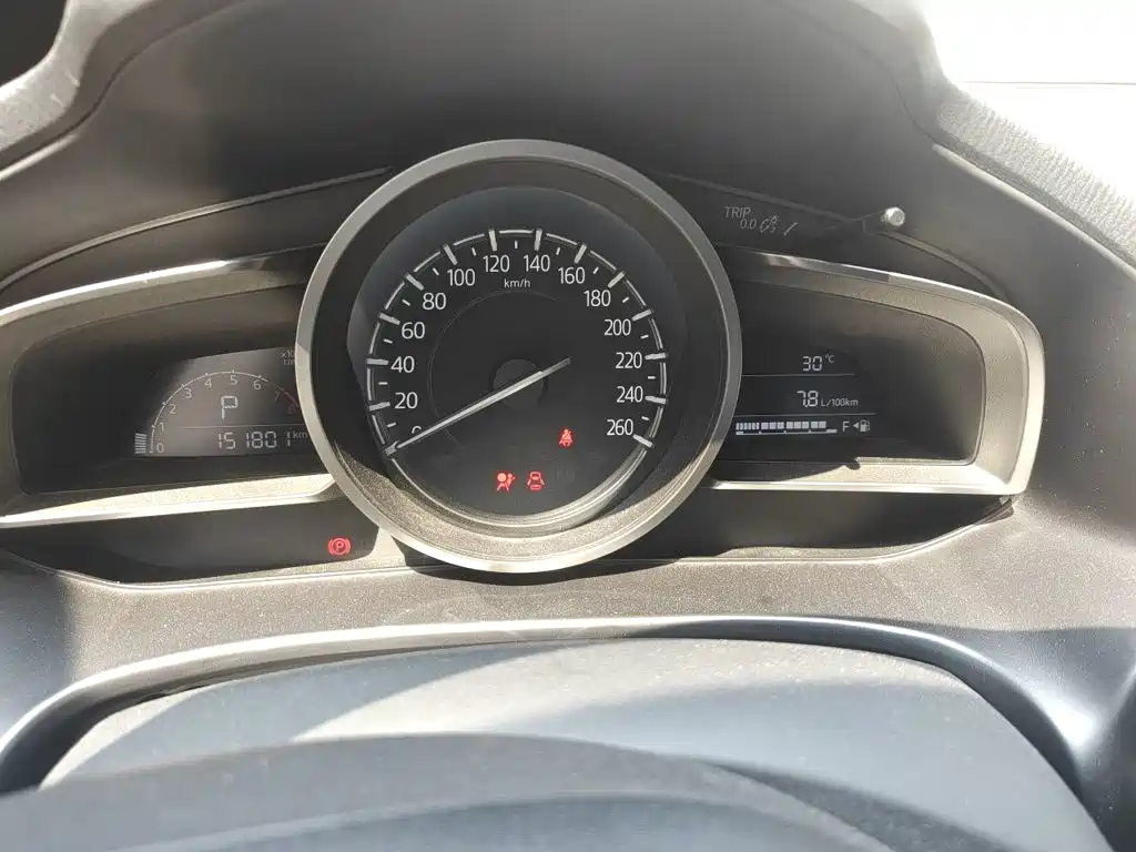 Mazda 3 Axela — миниатюра 7