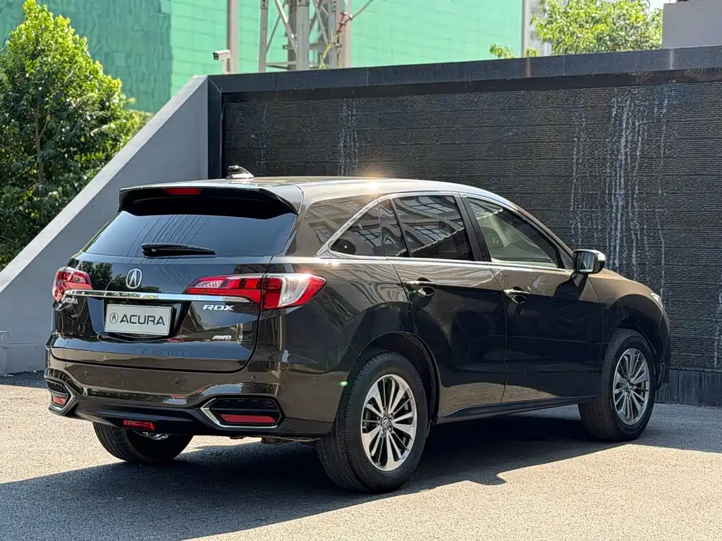 Acura RDX (Import) — миниатюра 10