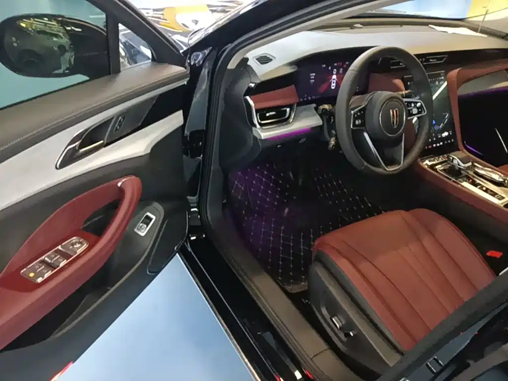 Hongqi Hongqi H5 — миниатюра 16