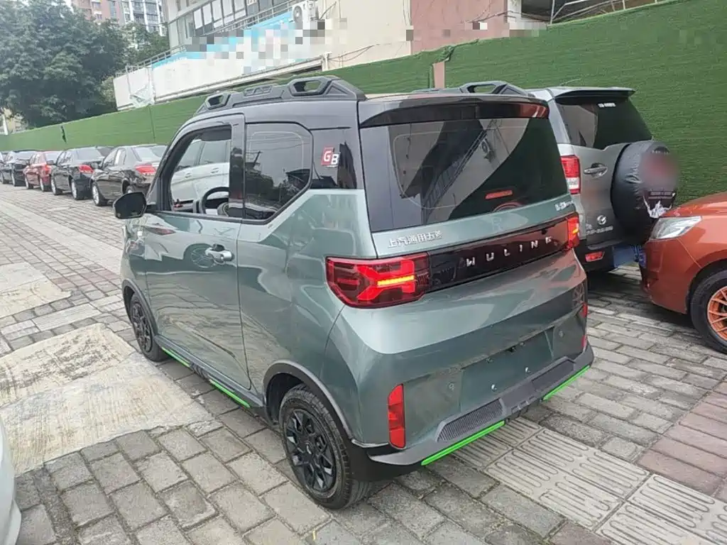 Wuling MINIEV — миниатюра 5