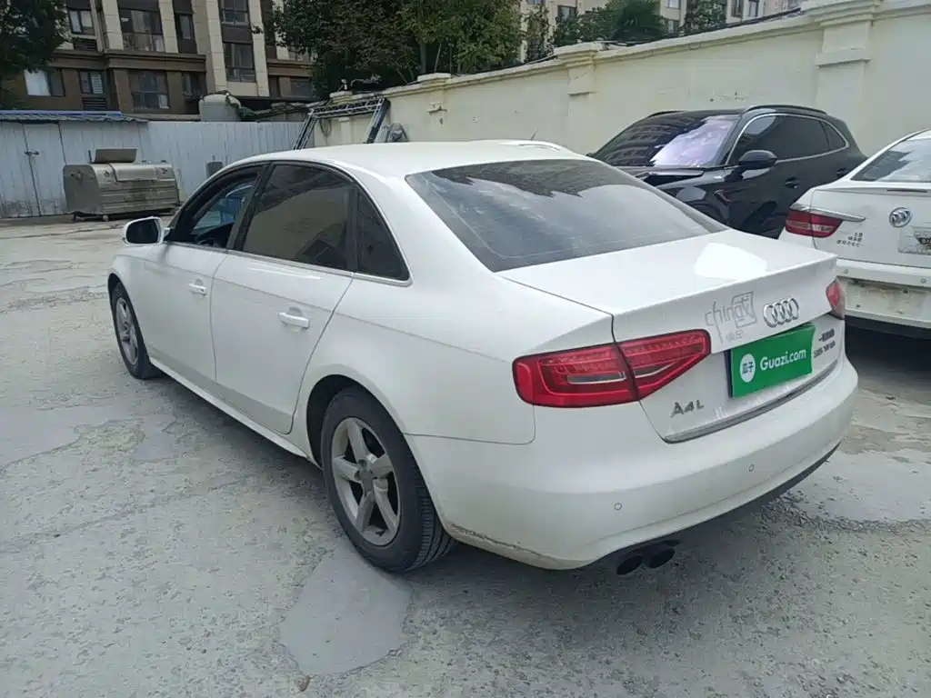 Audi A4L — миниатюра 5