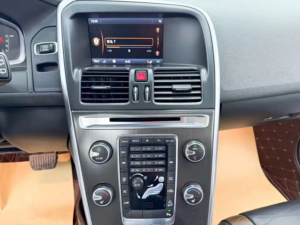Volvo XC60 (Import) — миниатюра 17