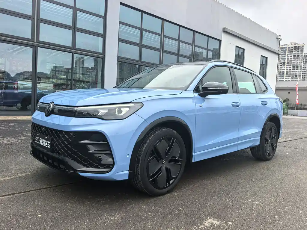 Volkswagen Tiguan L 2024