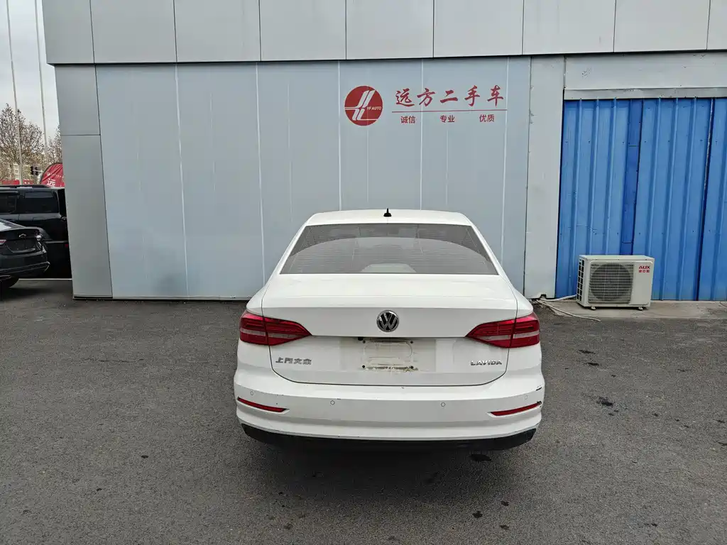 Volkswagen Lavida 2018 1.5L AT V