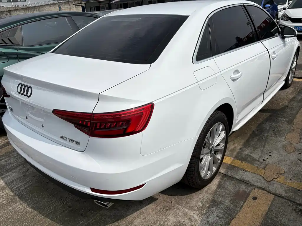 Audi A4L — миниатюра 17