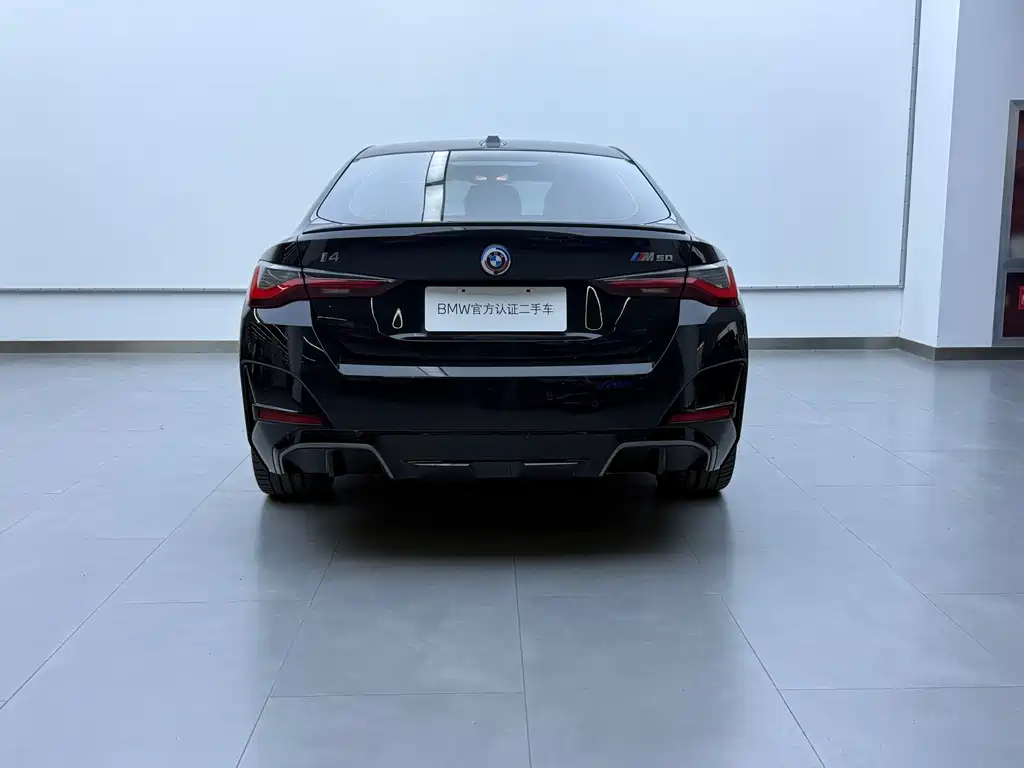 BMW i4 — миниатюра 6