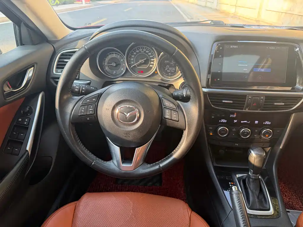 Mazda Atenza — миниатюра 9