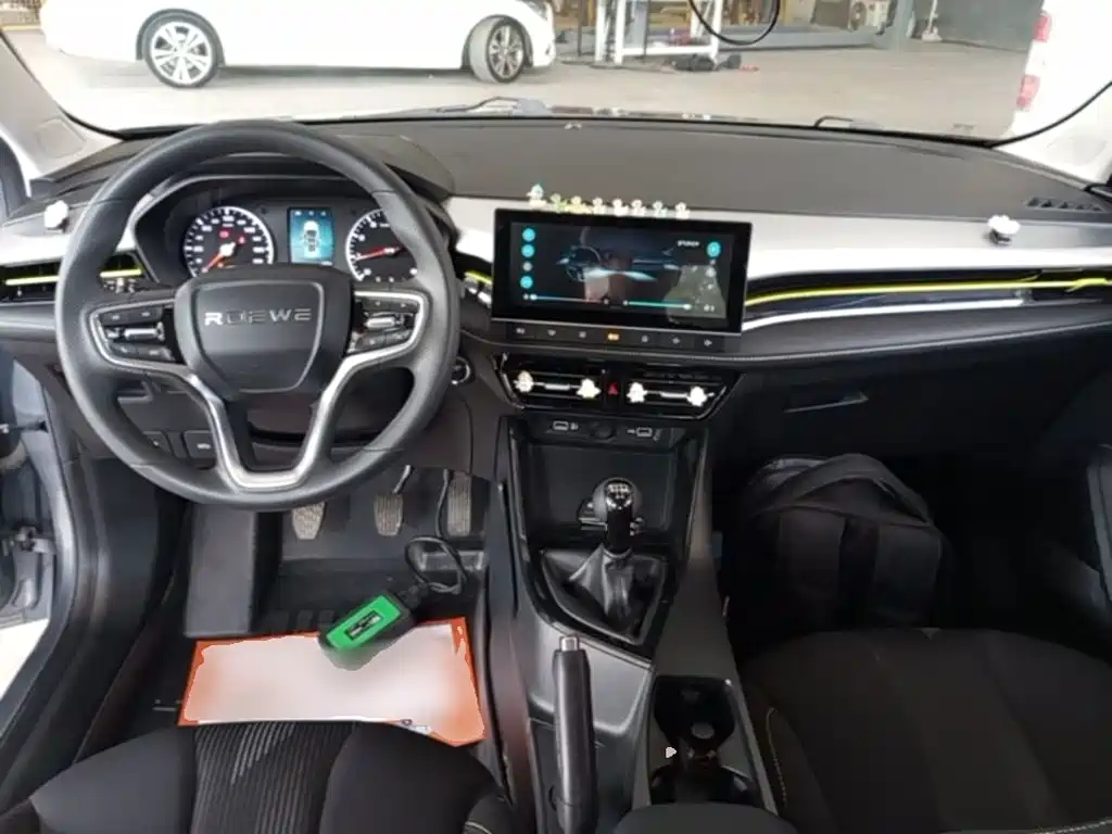 Roewe i5 2021 1.5L MT