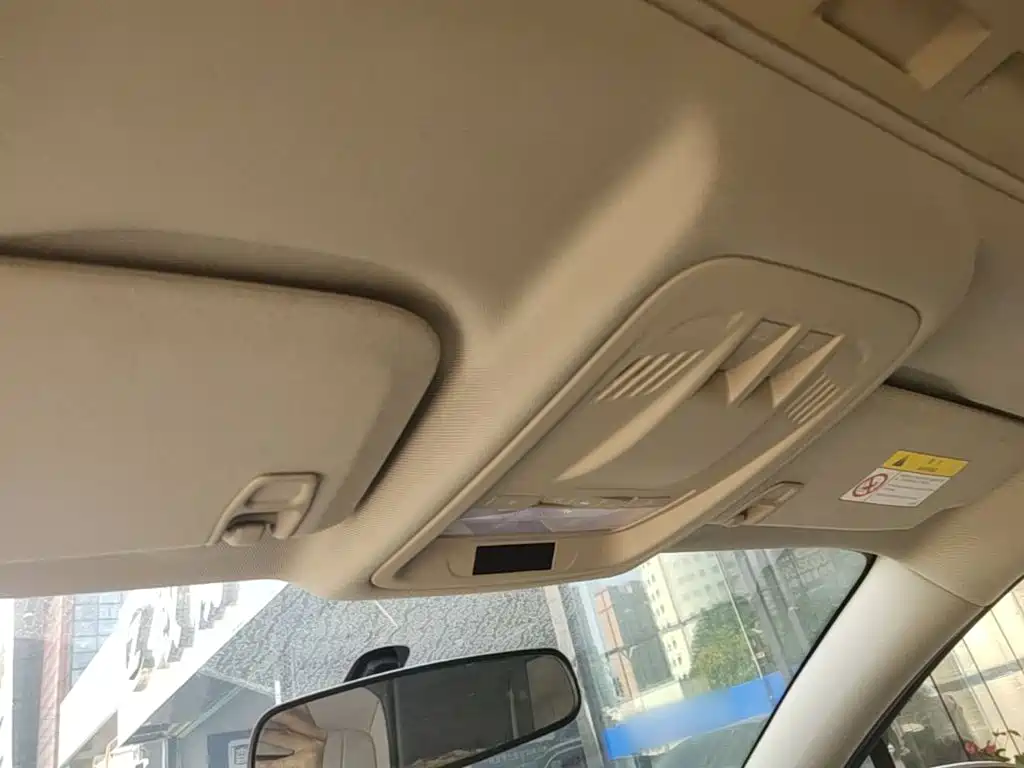 Buick Verano — миниатюра 18