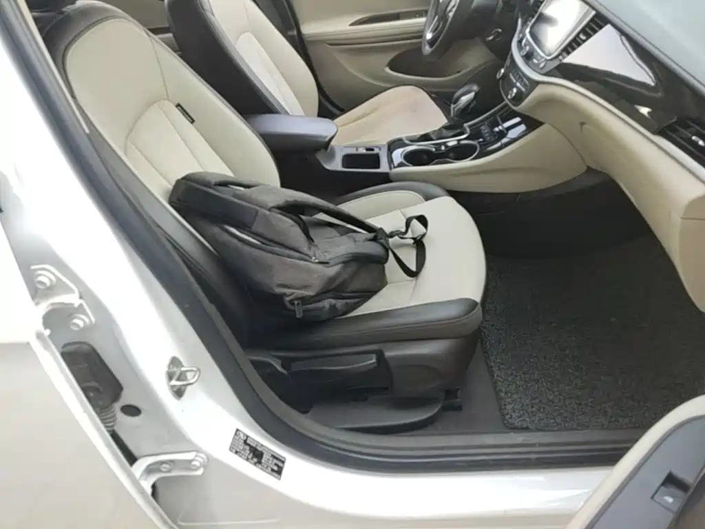 Buick Verano — миниатюра 25