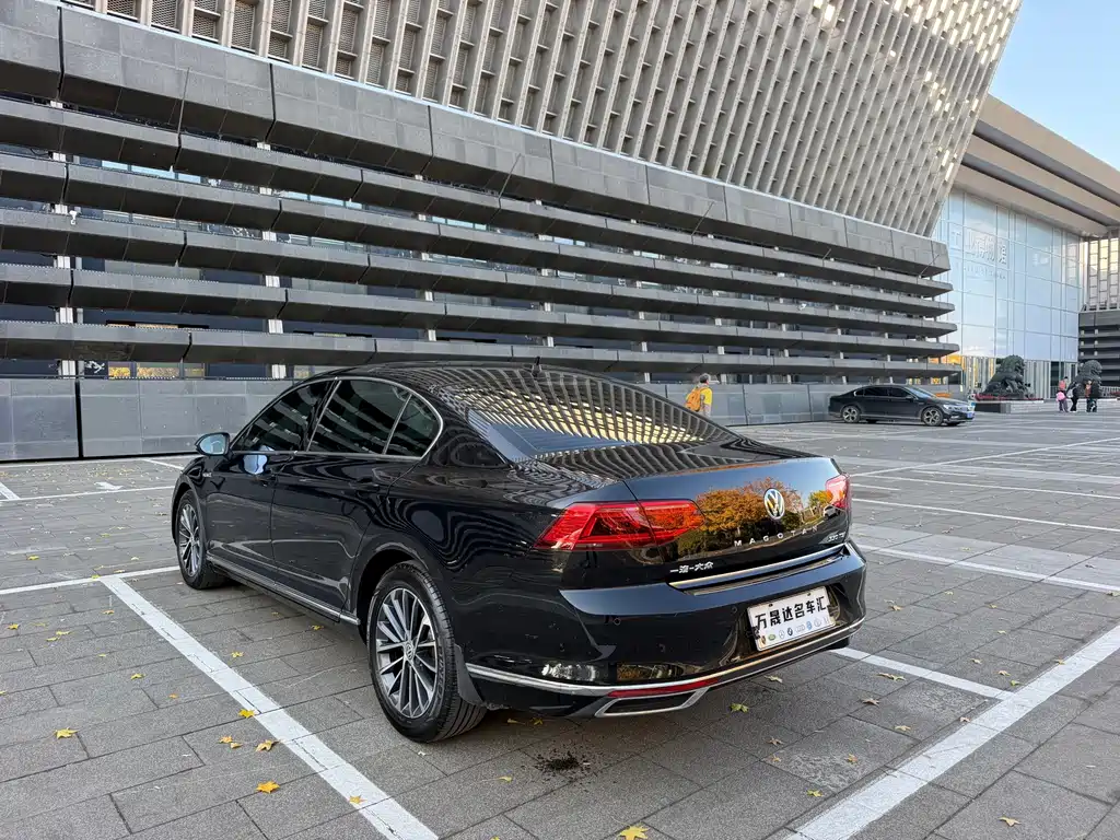 Volkswagen Magotan — миниатюра 6