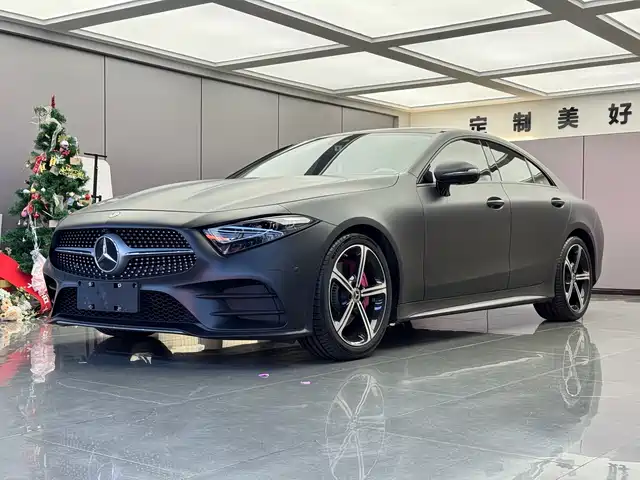 Mercedes-Benz CLS — фото 1