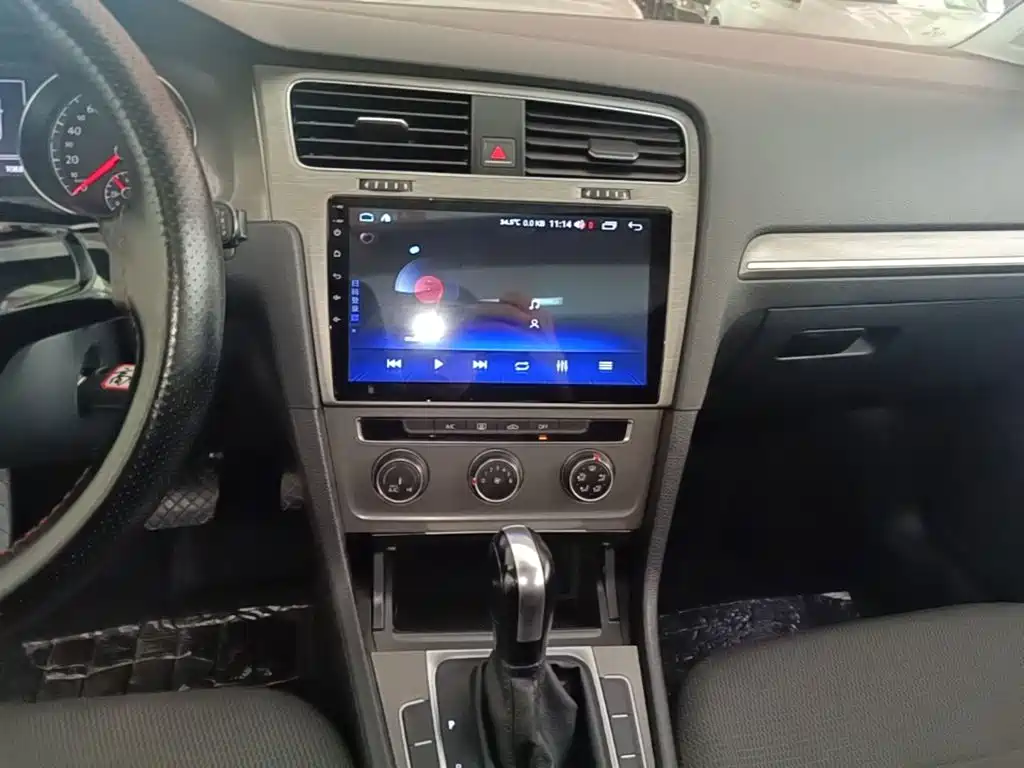Volkswagen Golf — миниатюра 13