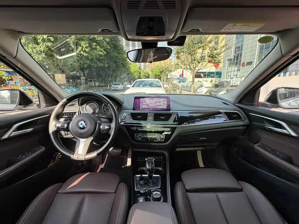 BMW 1 Series — миниатюра 13