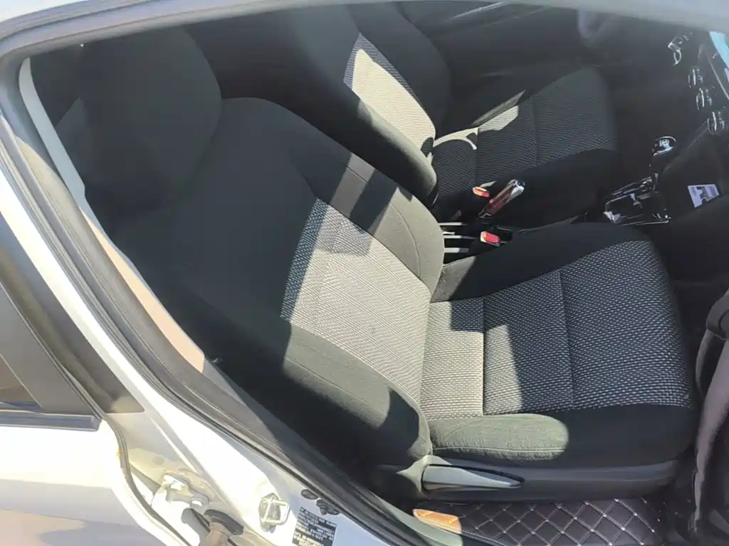 Toyota Vios FS — миниатюра 25