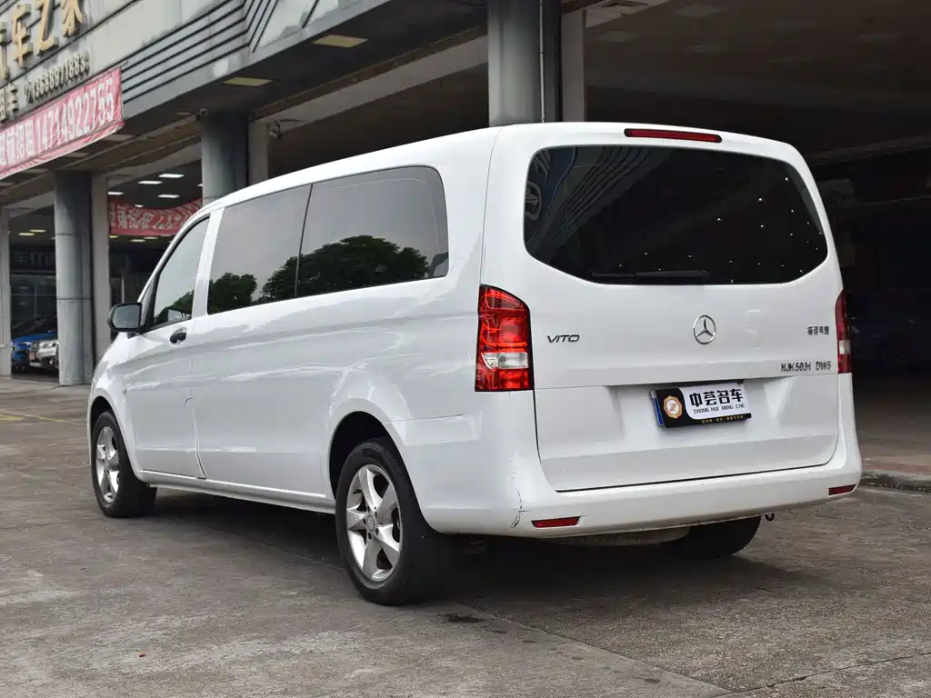 Mercedes-Benz Vito — миниатюра 17