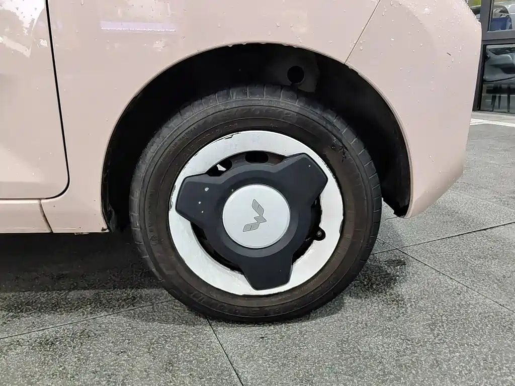 Wuling MINIEV — миниатюра 17