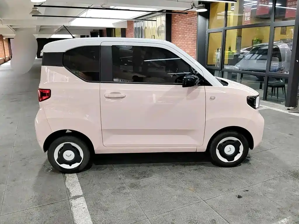 Wuling MINIEV — миниатюра 5