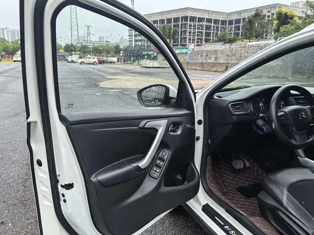 Citroen C3-XR — миниатюра 16