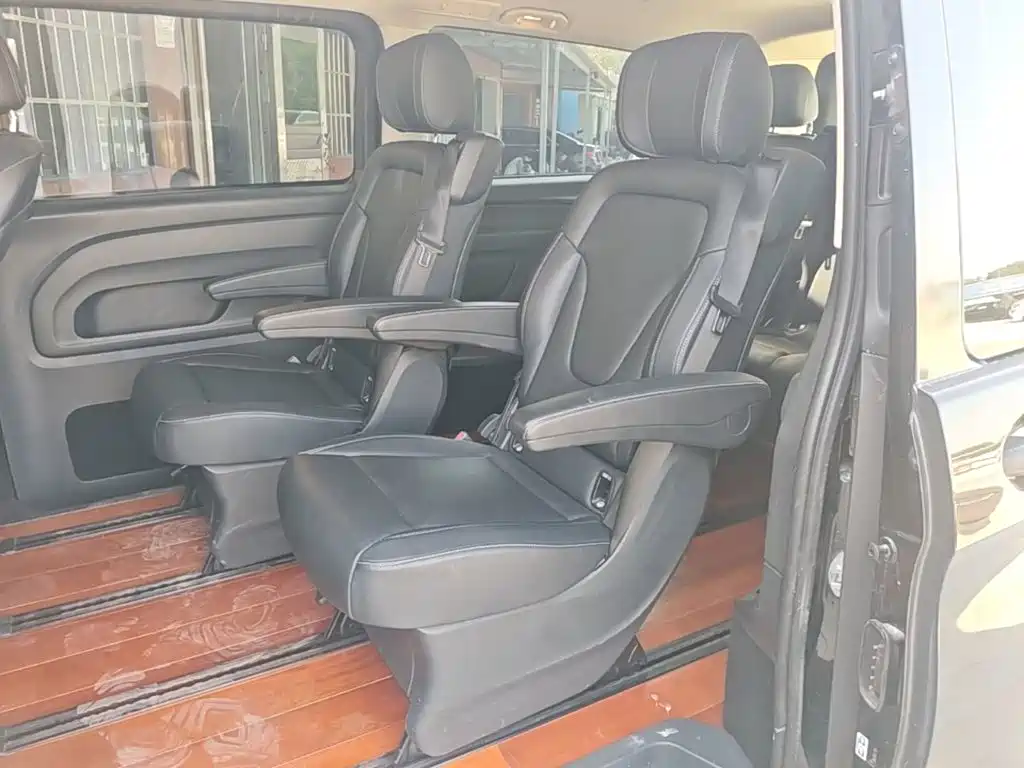 Mercedes-Benz Vito — миниатюра 17