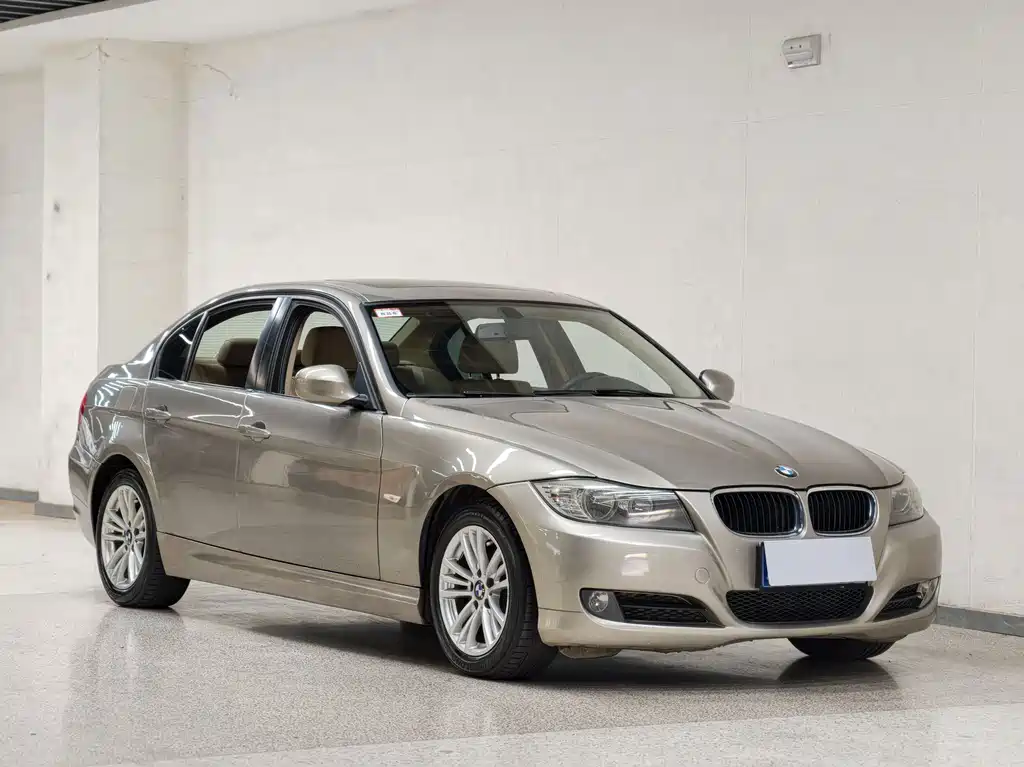 BMW 3 Series — миниатюра 3