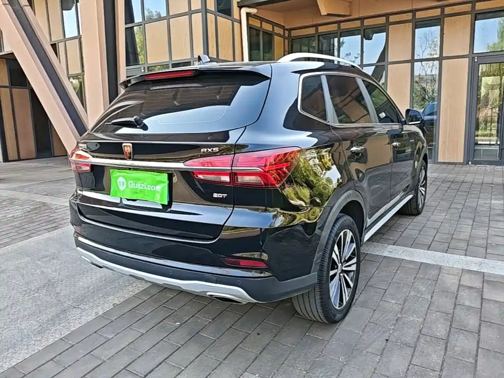 Roewe RX5 — миниатюра 7