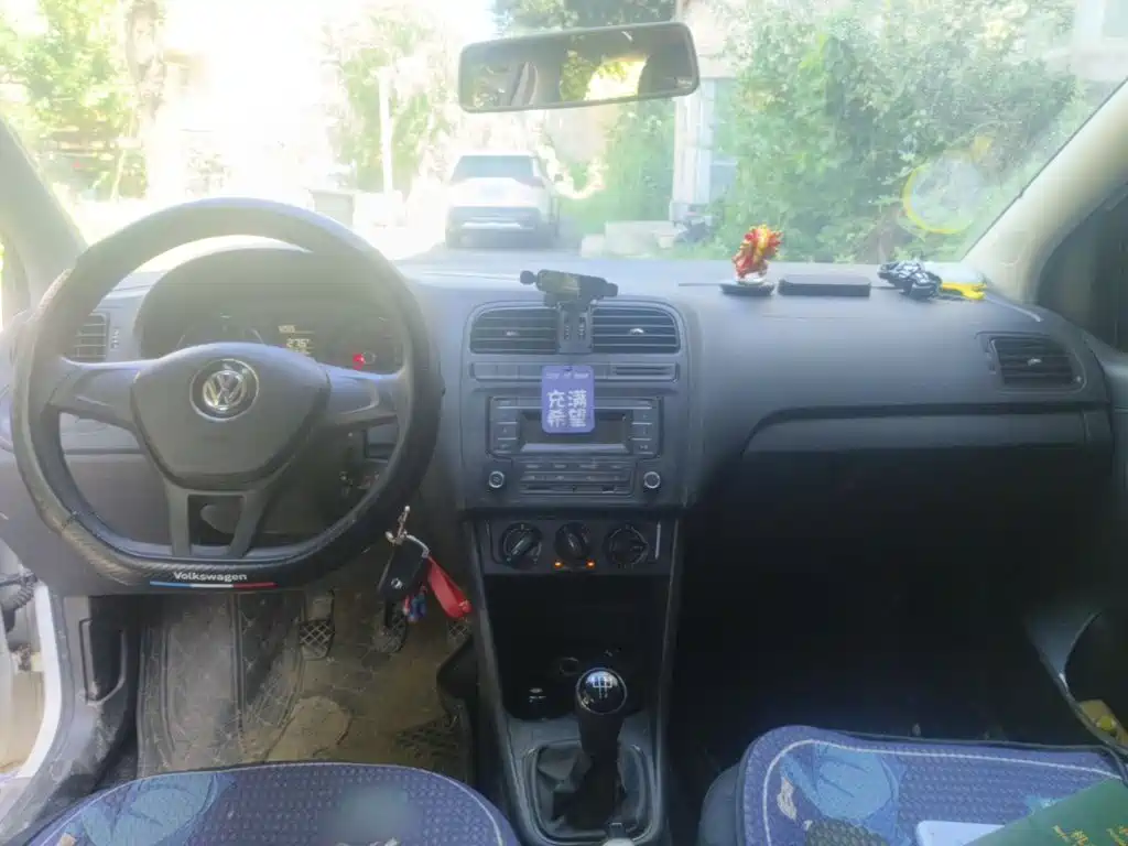 Volkswagen Polo — миниатюра 5