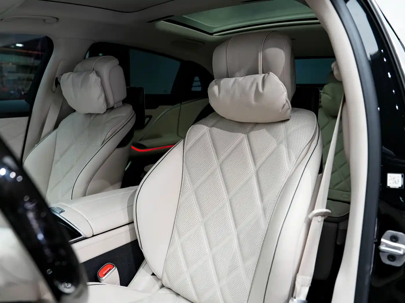 Mercedes-Benz Maybach S-Class id 4606878 из Китая 11