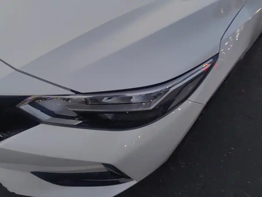 Nissan Sylphy — миниатюра 5