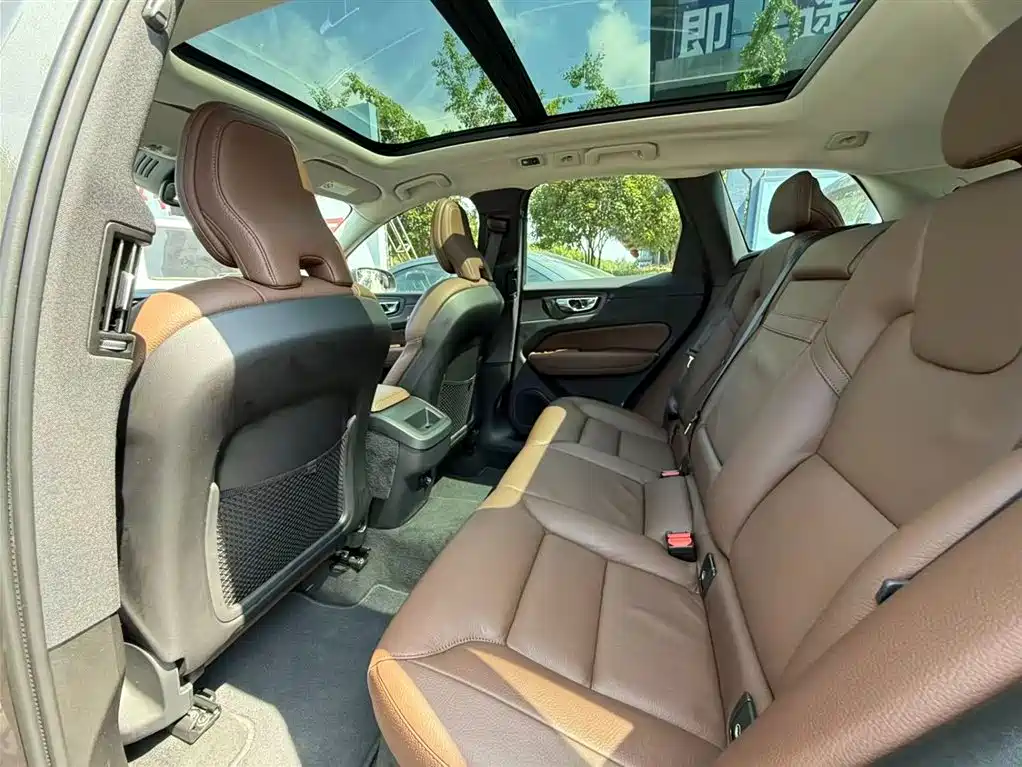 Volvo XC60 2020 T5 Luxury