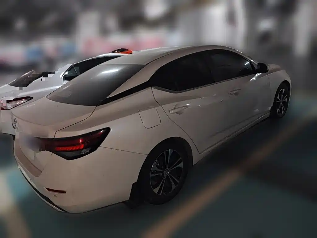 Nissan Sylphy — миниатюра 6