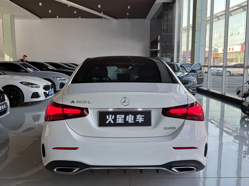 Mercedes-Benz A-Class — миниатюра 13