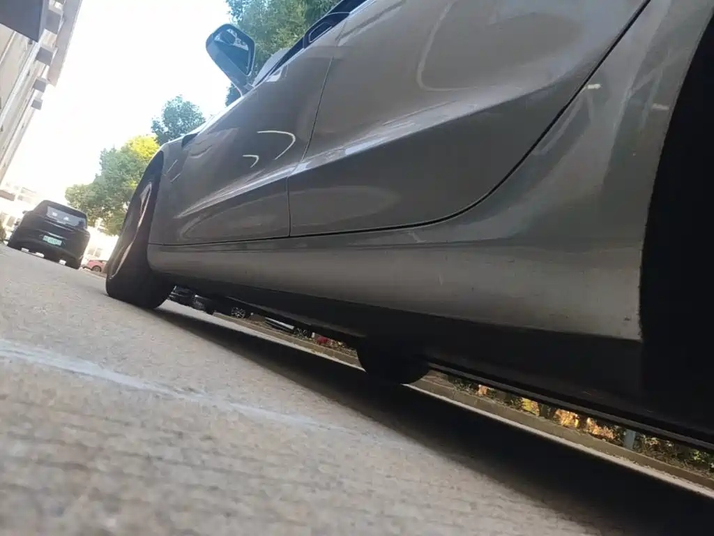 Tesla Model 3 — миниатюра 22