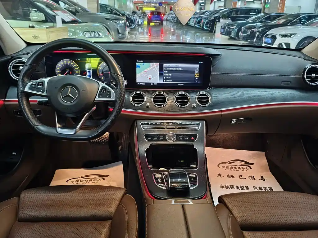 Mercedes-Benz E-Class — миниатюра 4