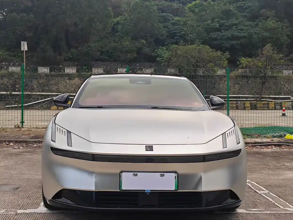 Lynk & Co Z10 2024 95kWh 766km Max