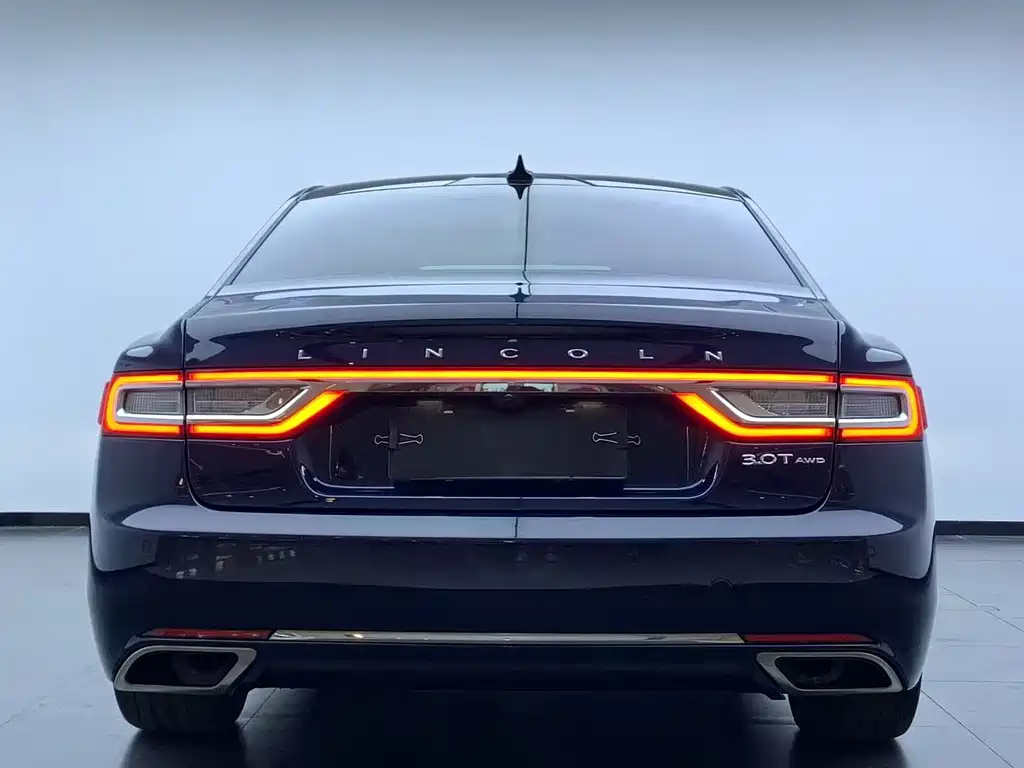 Lincoln Continental — миниатюра 3