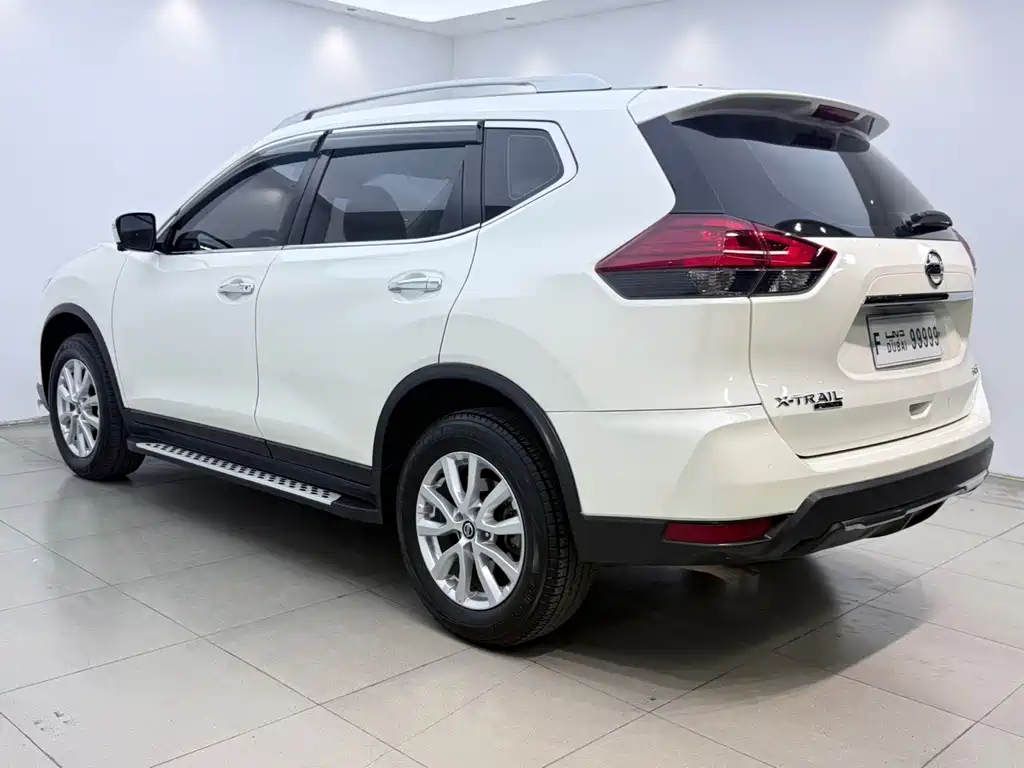Nissan X-Trail — миниатюра 6
