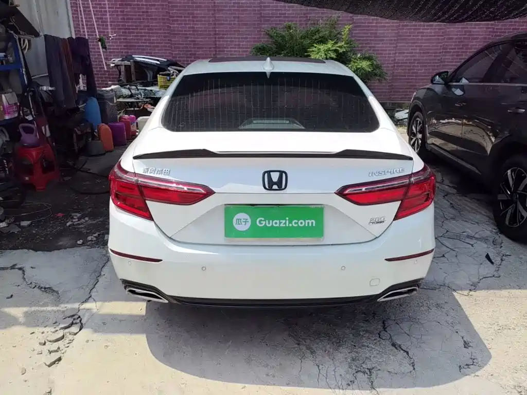 Honda Inspire — миниатюра 6