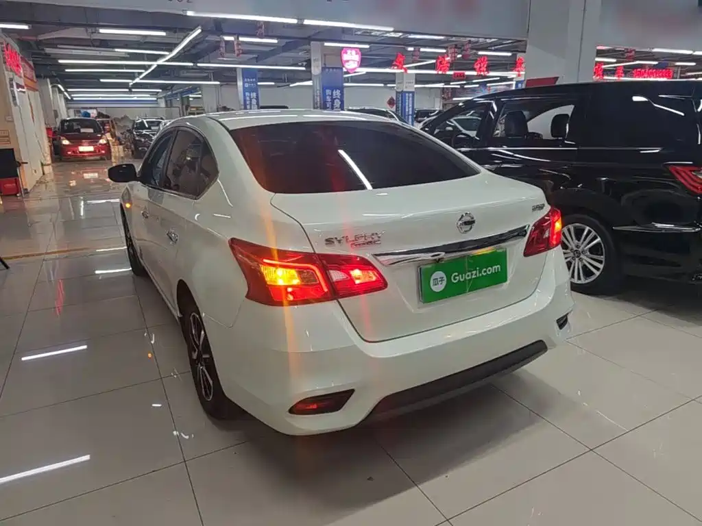 Nissan Sylphy — миниатюра 5