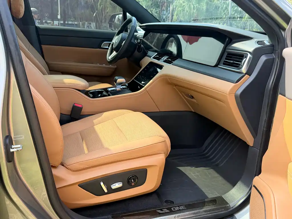 Li Auto Li ONE — миниатюра 10