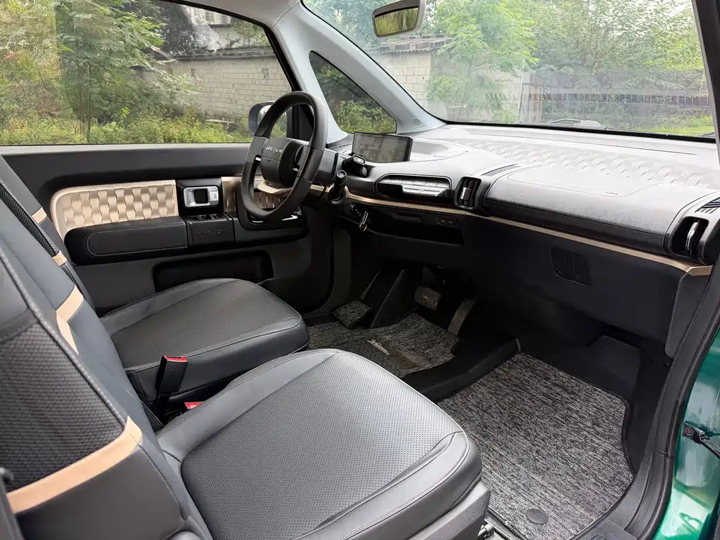 Baojun KiWi EV — миниатюра 8