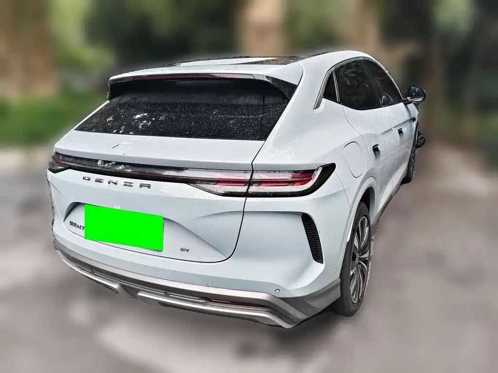 Denza Denza N7 — миниатюра 4