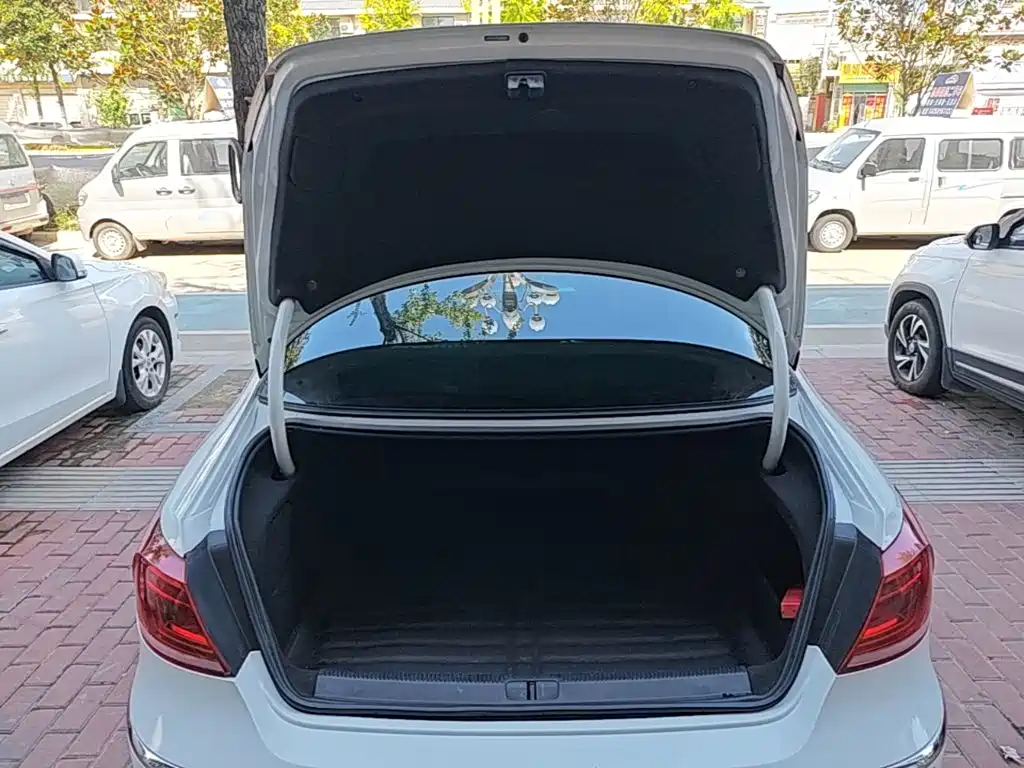 Volkswagen CC — миниатюра 19