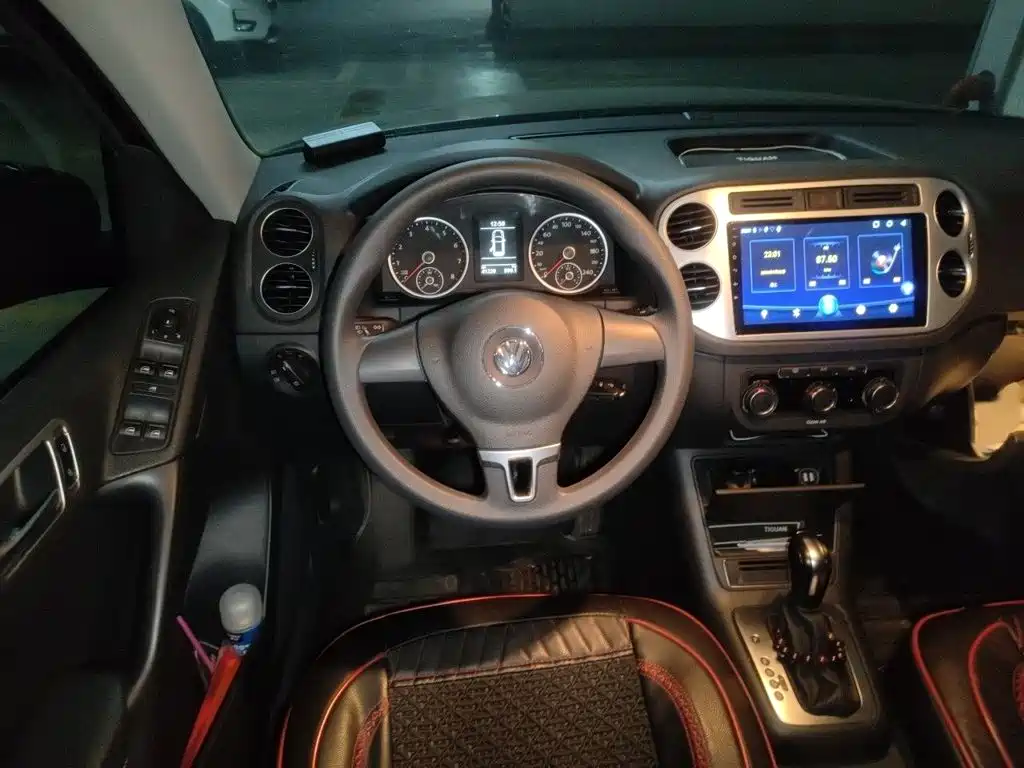 Volkswagen Tiguan — миниатюра 3
