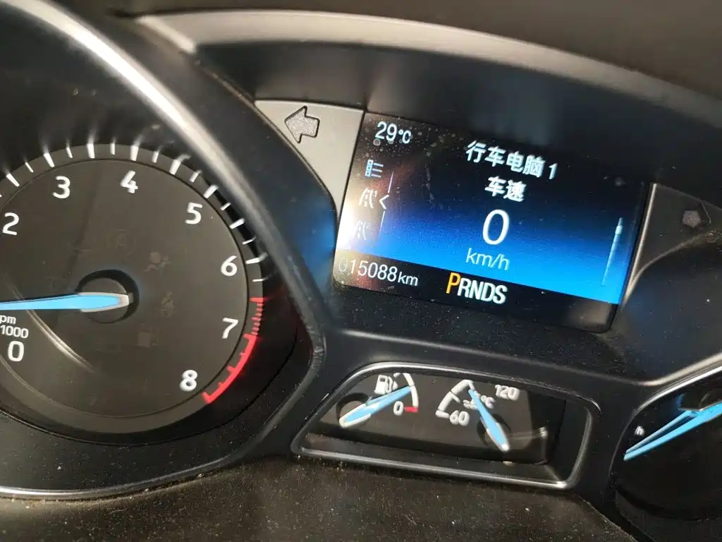 Ford Focus 2018 EcoBoost 180 AT Elite