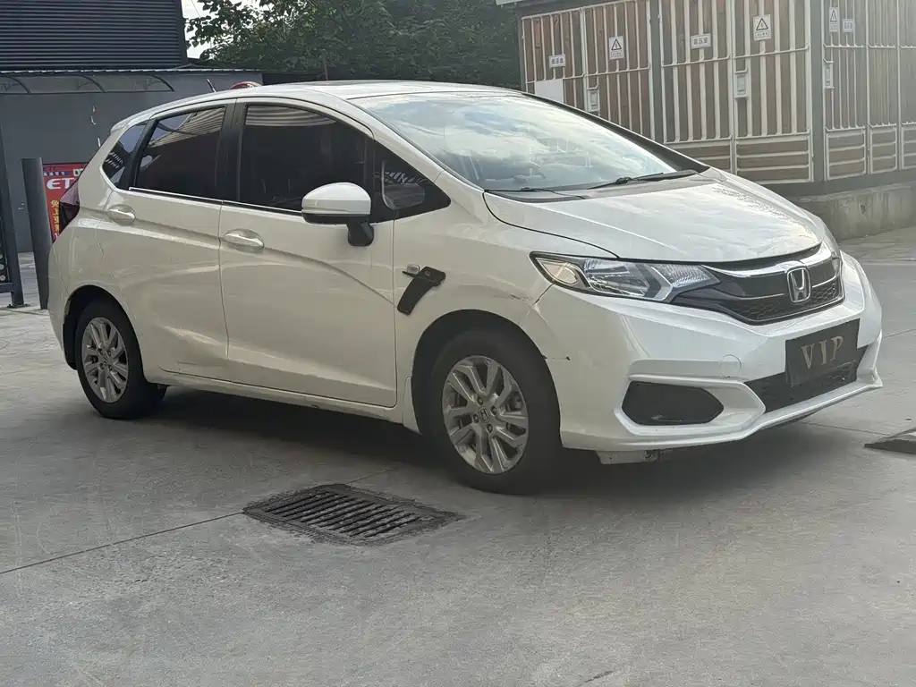 Honda Fit — миниатюра 3