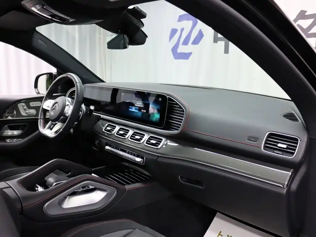 Mercedes-Benz GLE Coupe AMG — миниатюра 17